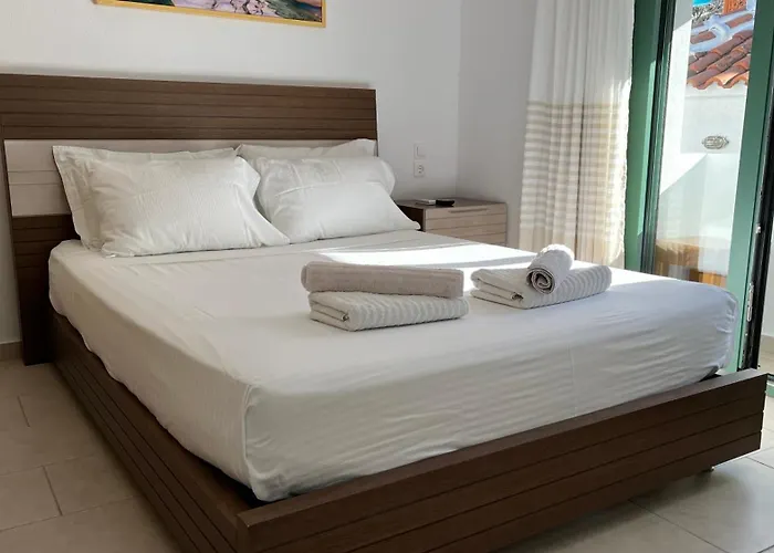 Angelos House Deluxe Apartments